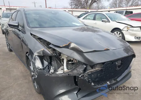 2019 Mazda Mazda3 from USA, damaged, VIN JM1BPAJMXK1121384